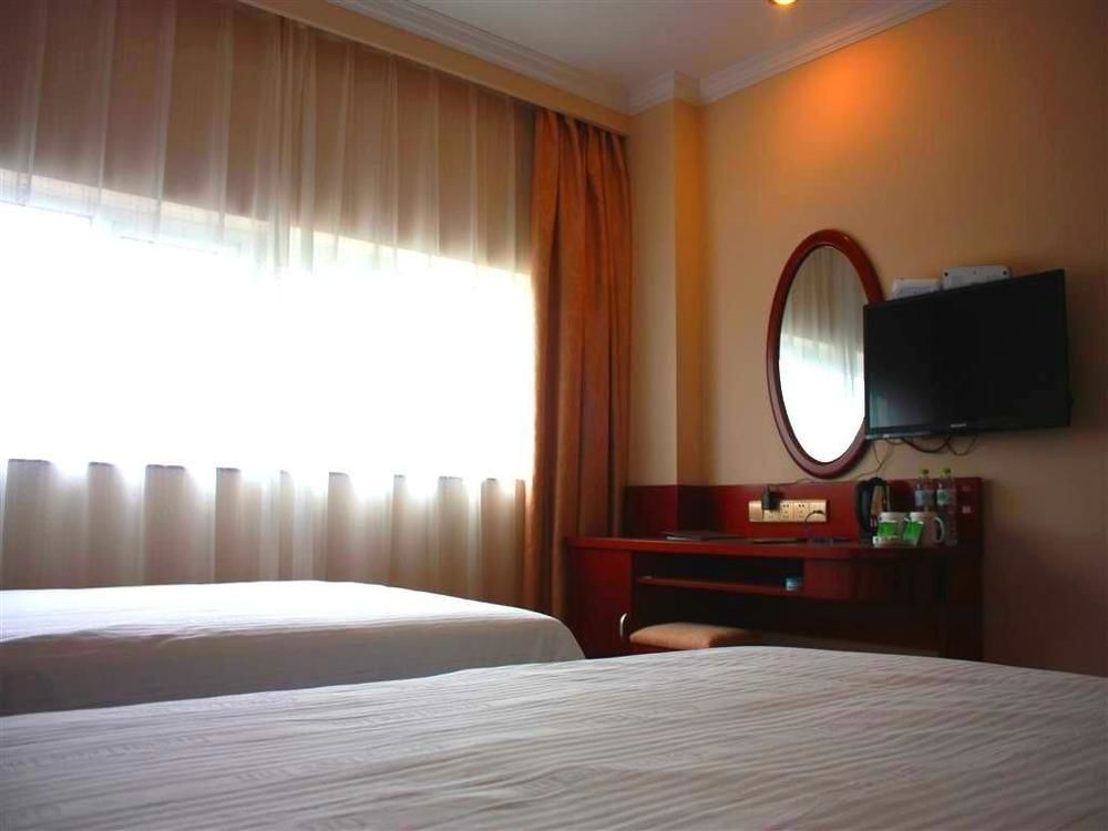 Greentree Inn Shanghai Wild Zoo Dachuan Freeway Express Hotel Buitenkant foto
